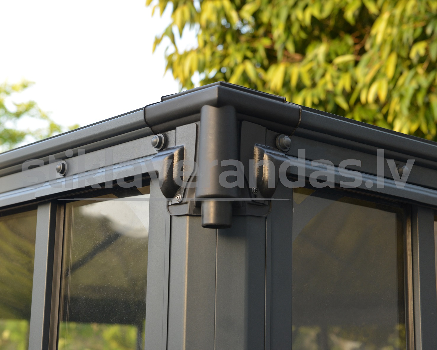 stikla verandas aluminija paviljons aiga