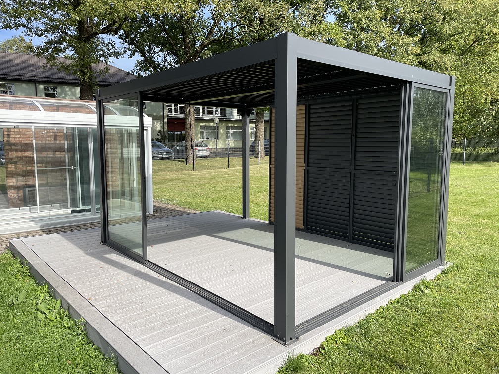 Stikla Veranda Nojume Atverama Pergola